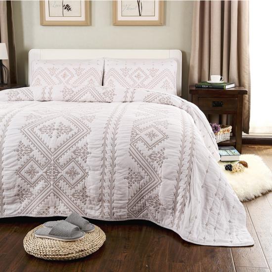 Set Quilt Jahitan Palang Putih Saiz Berganda